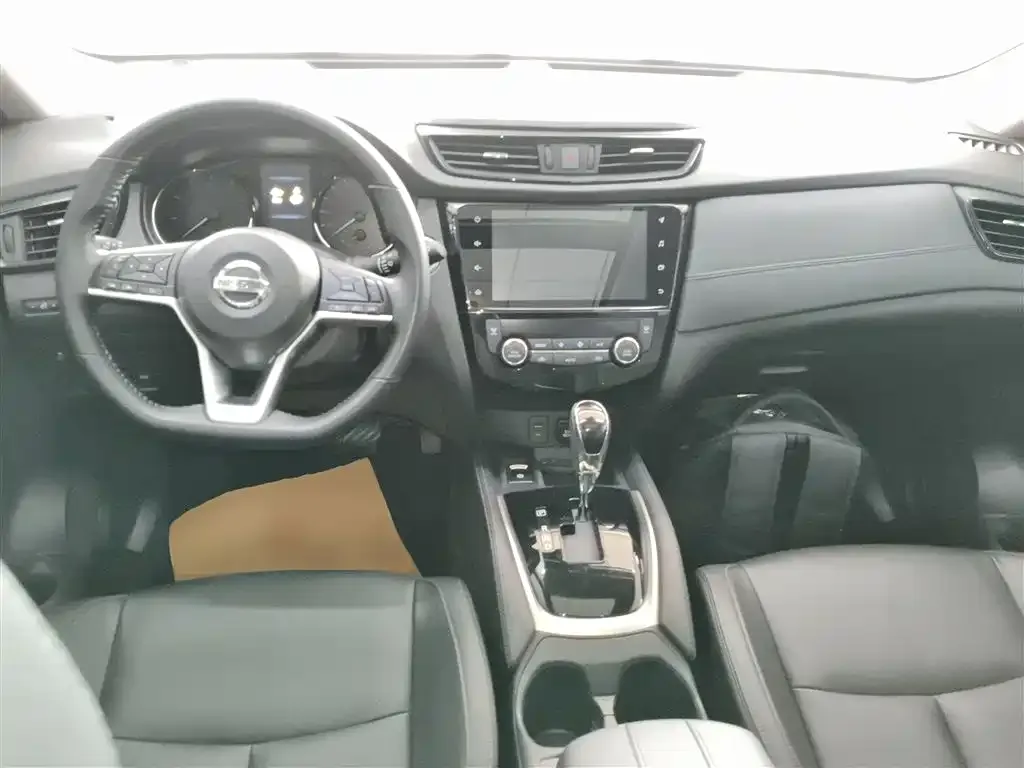Nissan X-Trail 2025 из CN, фото 2