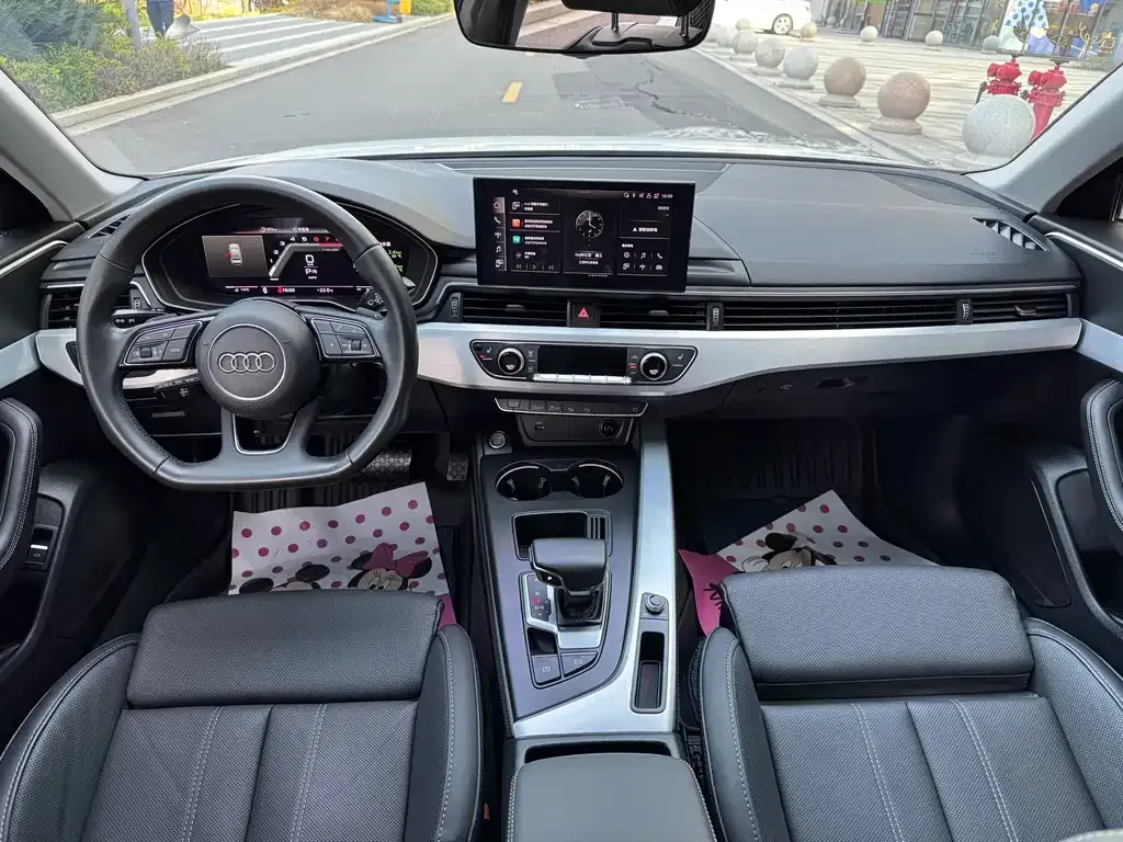 Audi A4L 2022 из CN, фото 6