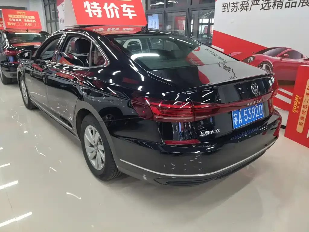 Volkswagen Passat — фото 5