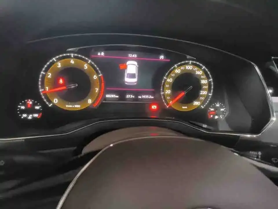 Volkswagen Phideon 2022 из CN, фото 2