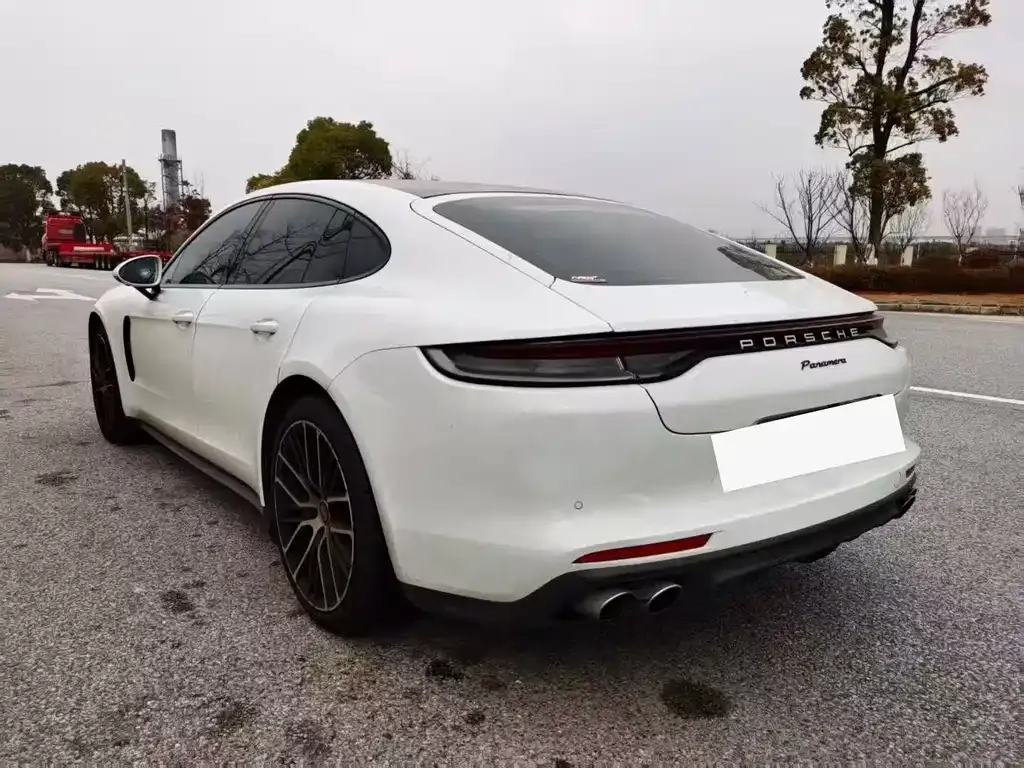 Porsche Panamera — фото 4
