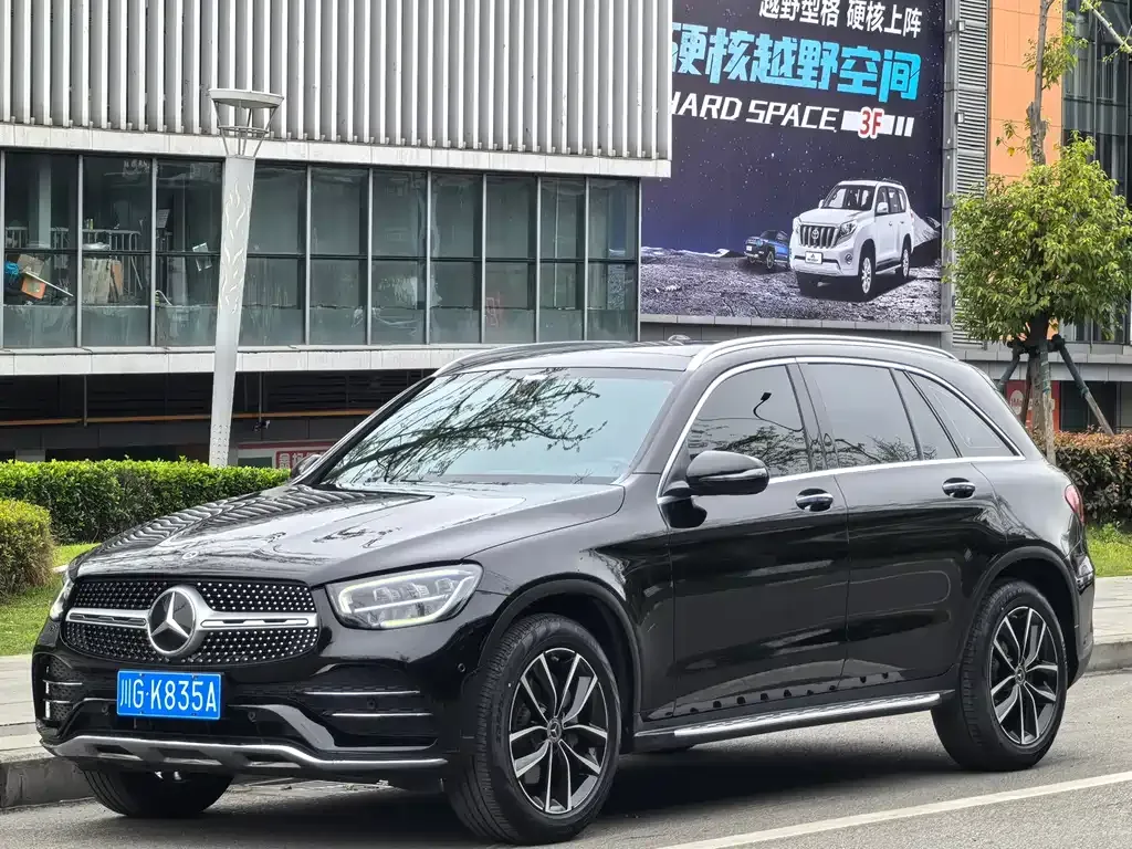 Mercedes-Benz GLC — фото 1