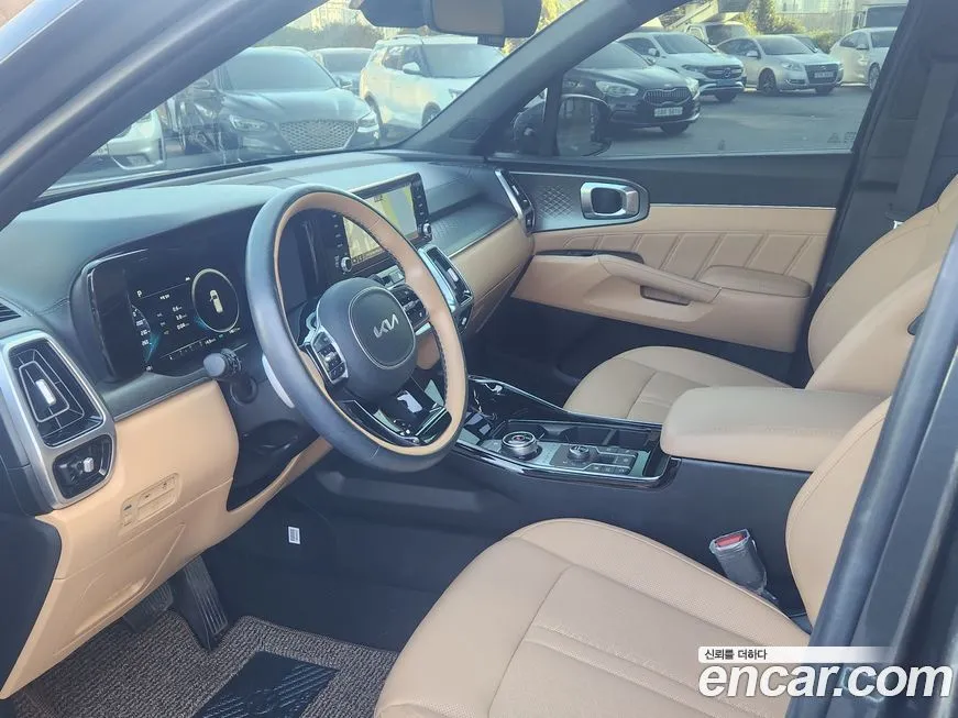 Kia Sorento — фото 8