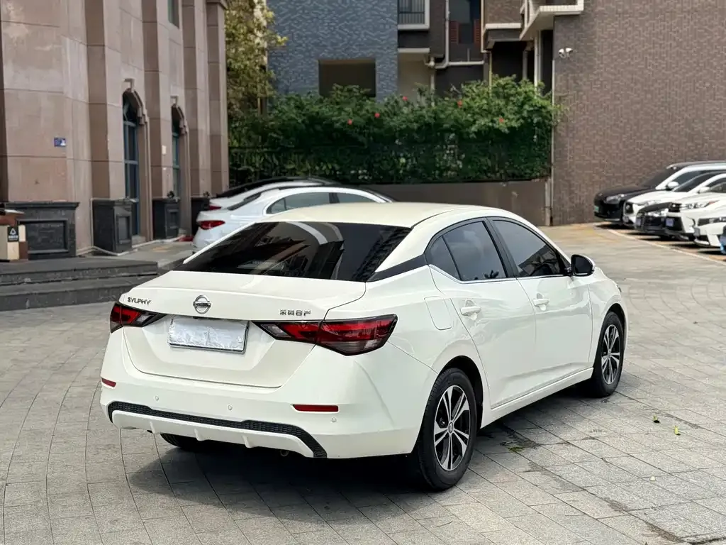 Nissan Sylphy 2023 из CN, фото 7