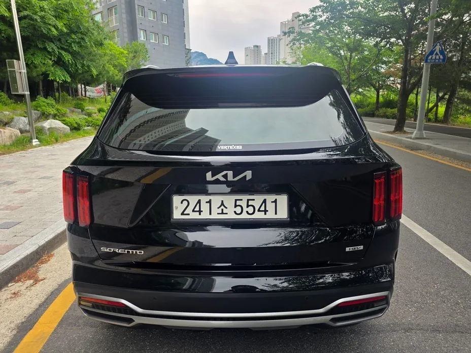 Kia Sorento — фото 6