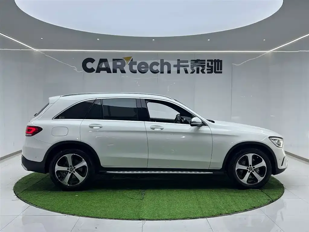 Mercedes-Benz GLC — фото 2