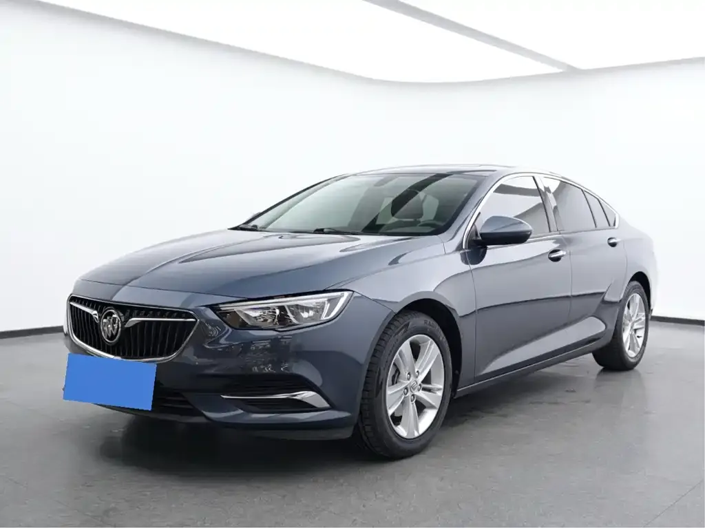 Buick Regal — фото 1