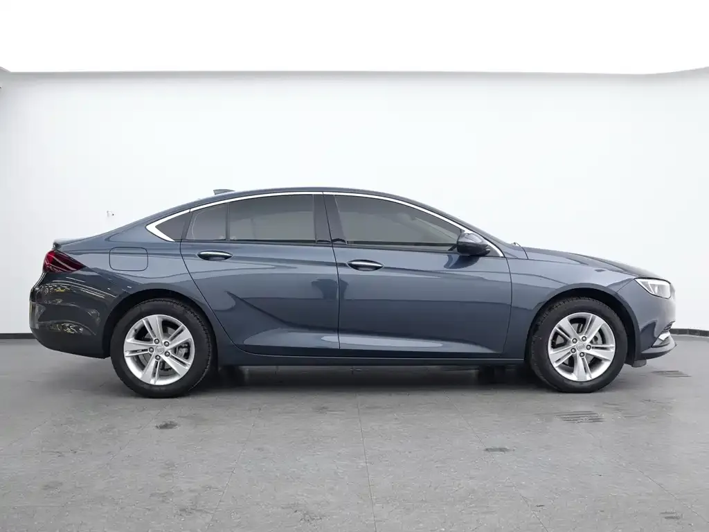 Buick Regal — фото 9