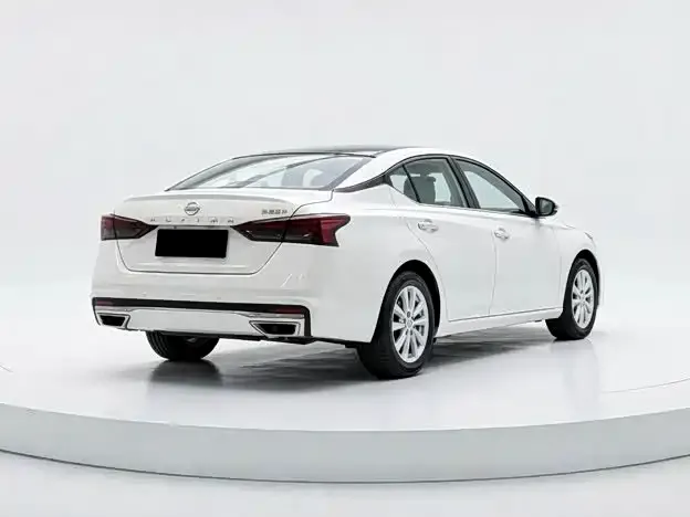 Nissan Teana — фото 5