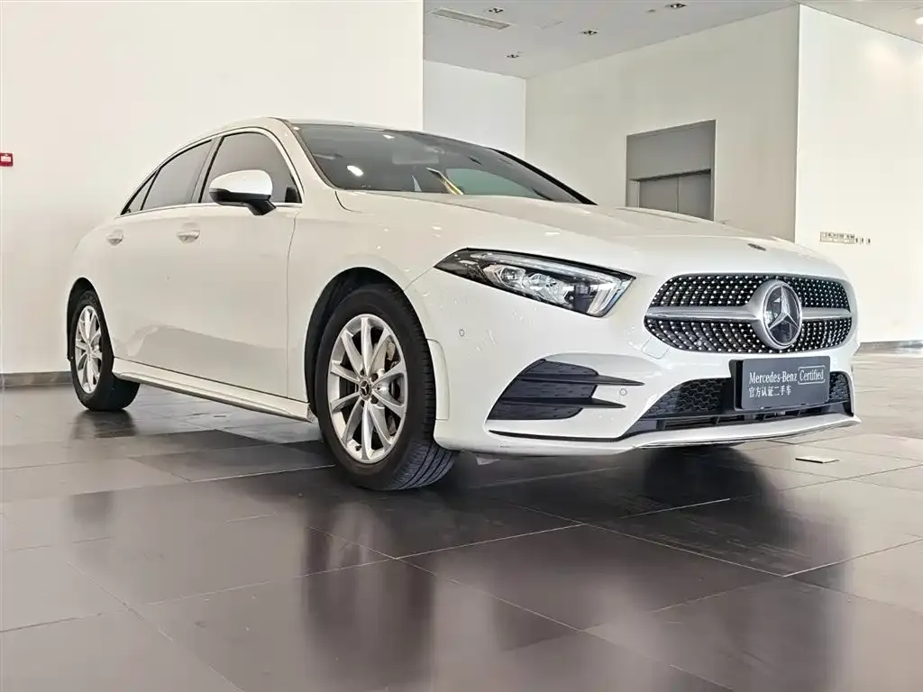Mercedes-Benz A-Class — фото 10