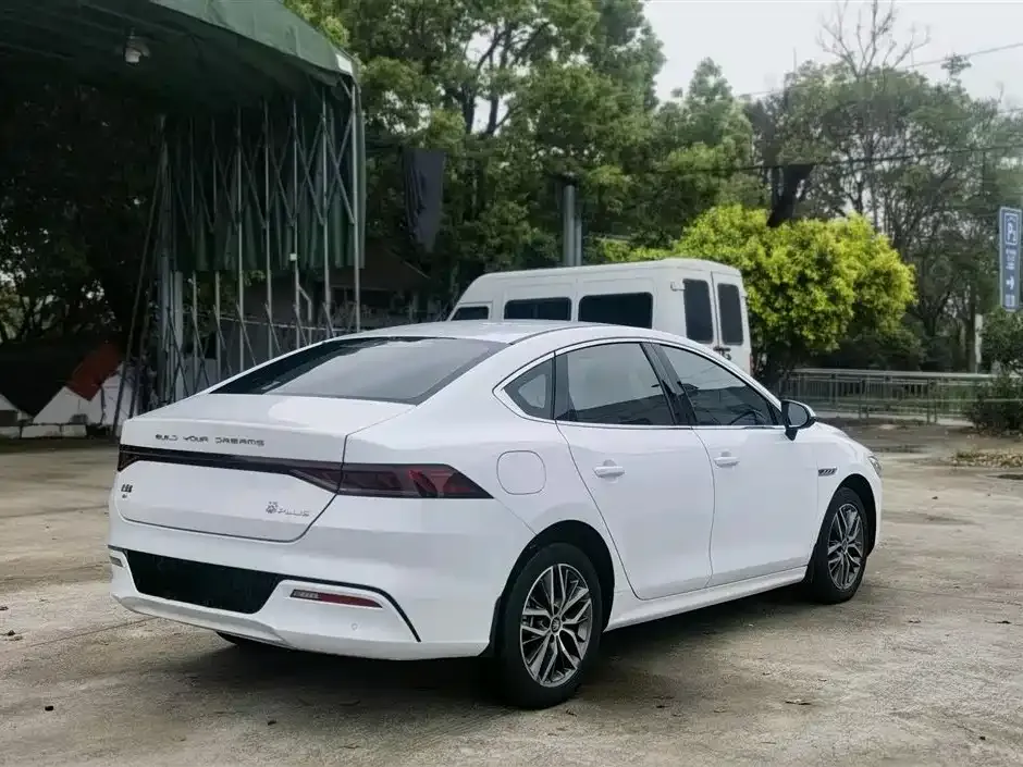 BYD Qin PLUS 2023 из CN, фото 10