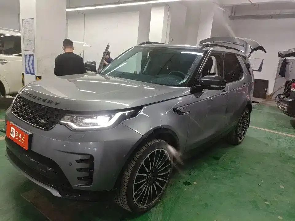 Land Rover Discovery — фото 1