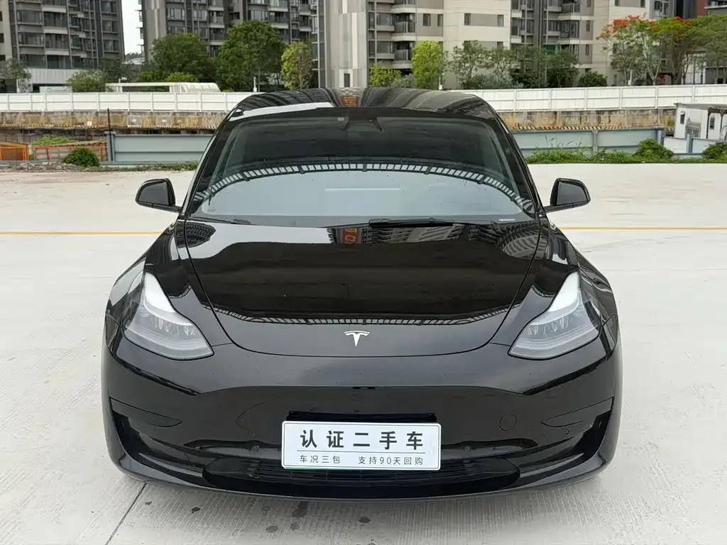 Tesla Model 3 — фото 8