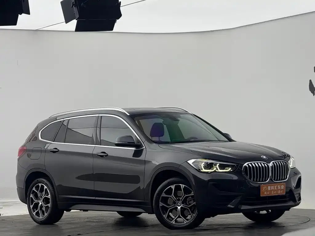 BMW X1 — фото 3