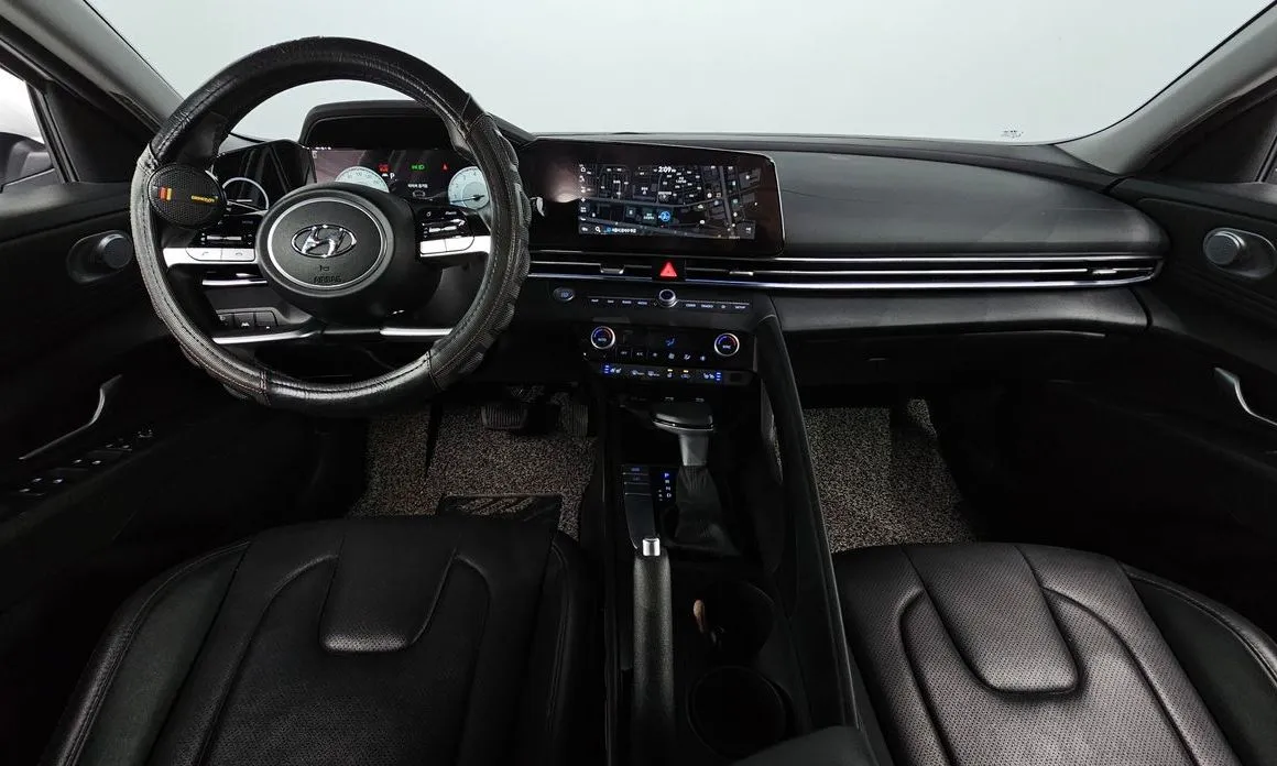 Hyundai AVANTE — фото 9