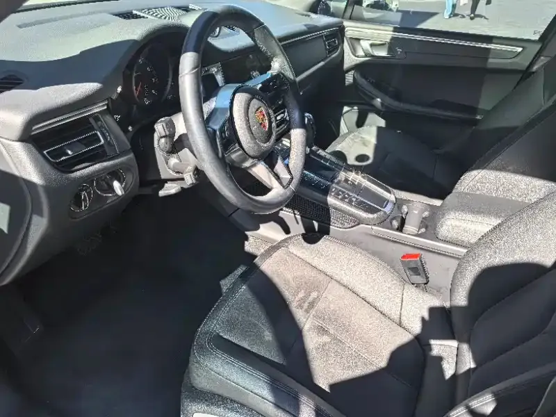 Porsche Macan 2021 из CN, фото 3