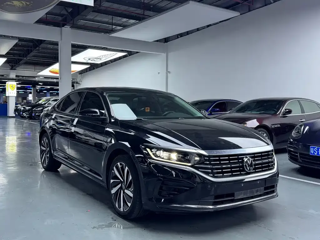 Volkswagen Passat — фото 4