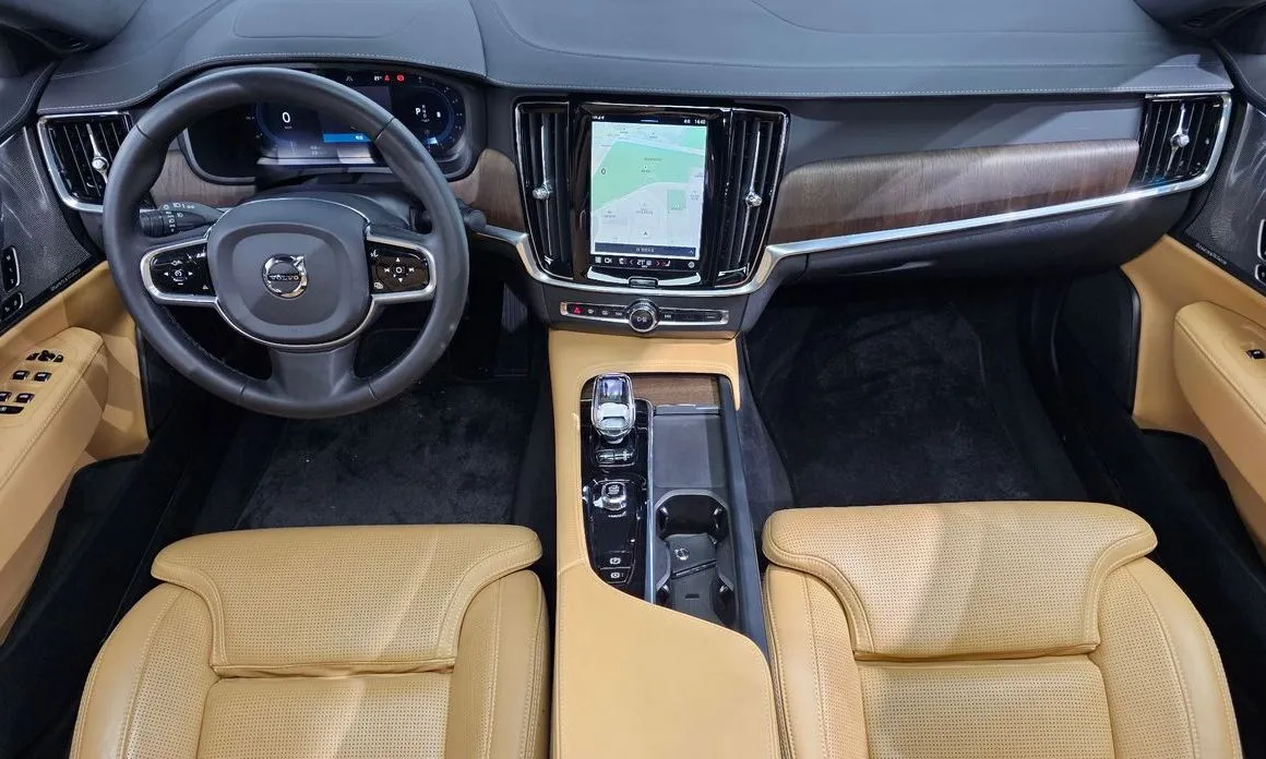 Volvo S90 2023 из KR, фото 5