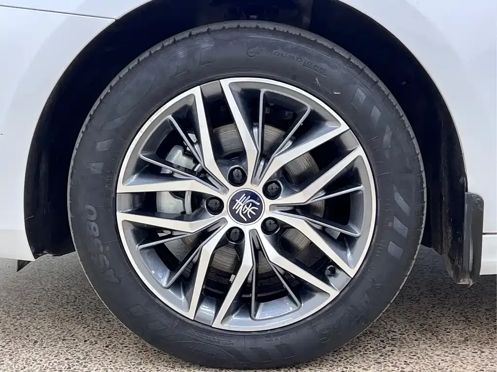 BYD Qin PLUS 2023 из CN, фото 10