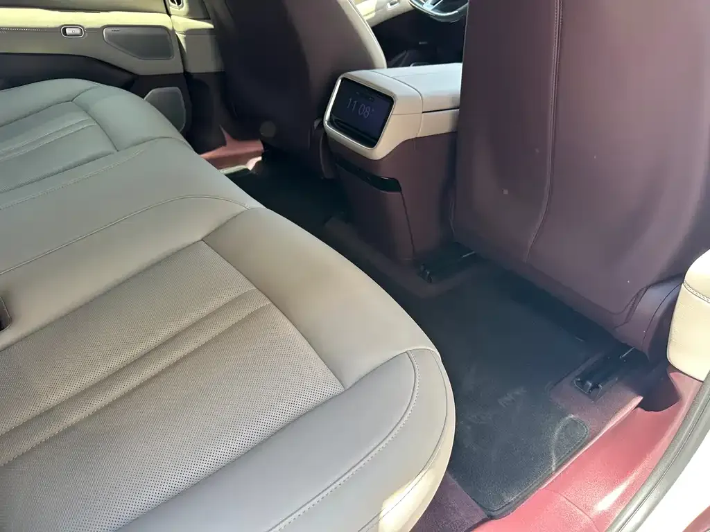 Xiaomi YU7 2025 из CN, фото 7