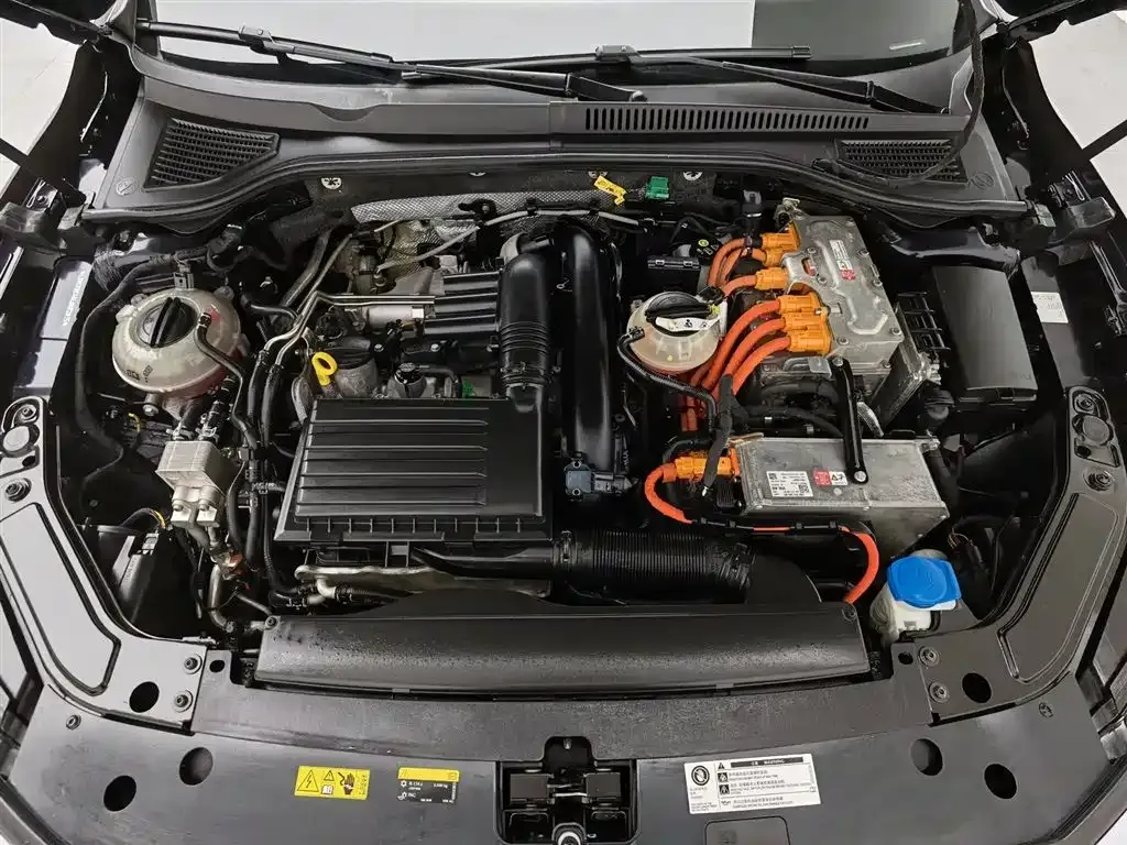 Volkswagen Passat New Energy 2021 из CN, фото 9