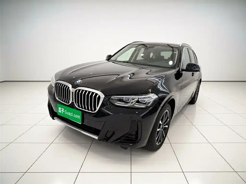 BMW X3 — фото 8