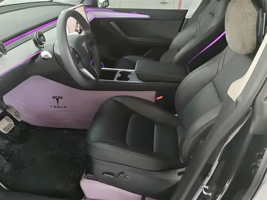 Tesla Model Y — фото 7