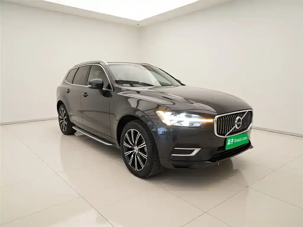 Volvo XC60 2021 из CN, фото 7