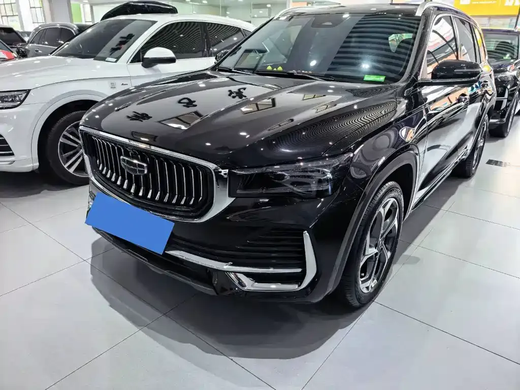 Geely Xingyue L — фото 1