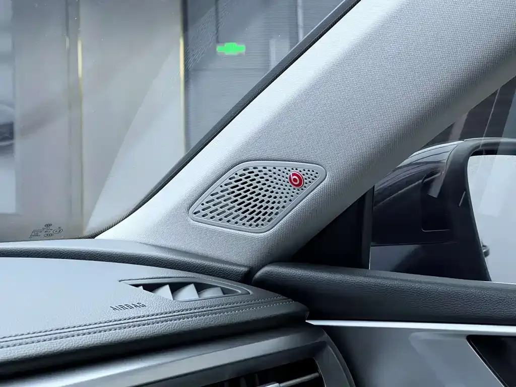 Volkswagen Lamando 2023 из CN, фото 6