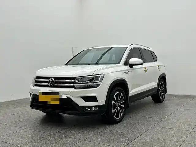 Volkswagen Tharu — фото 1