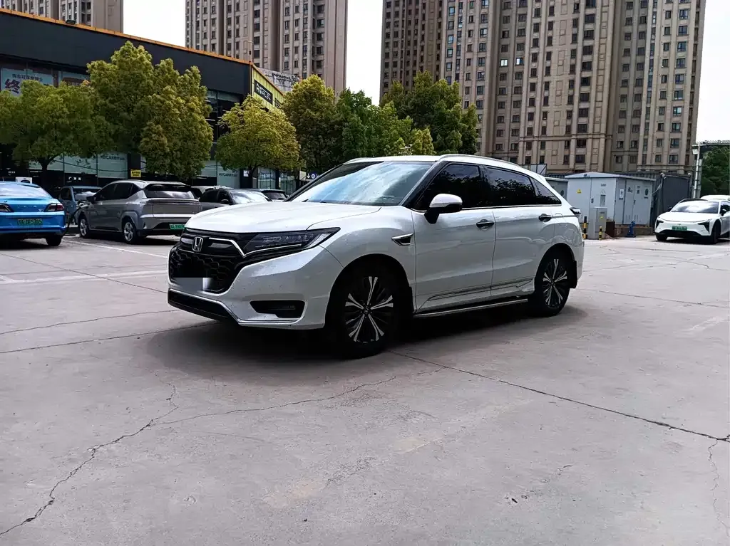 Honda UR-V — фото 1