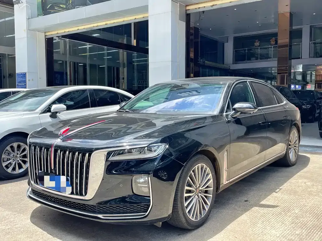 Hongqi H9 — фото 1