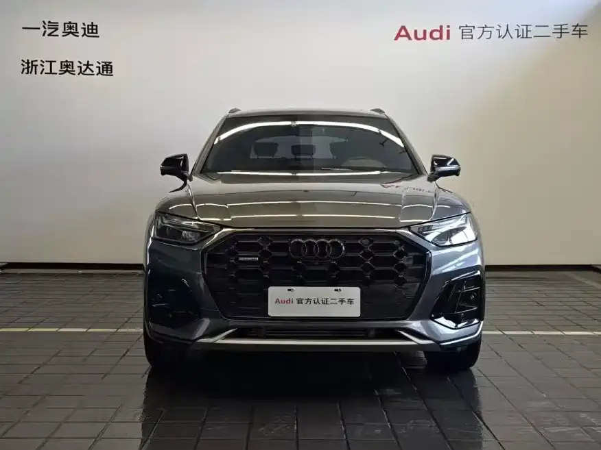 Audi Q5L 2023 из CN, фото 2