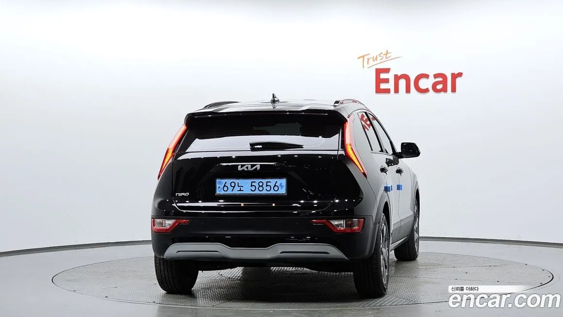 Kia Niro — фото 3