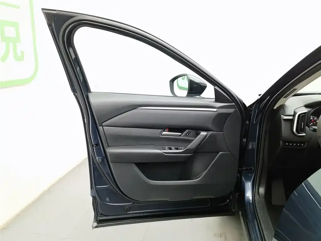 Mazda CX-50 2024 из CN, фото 7