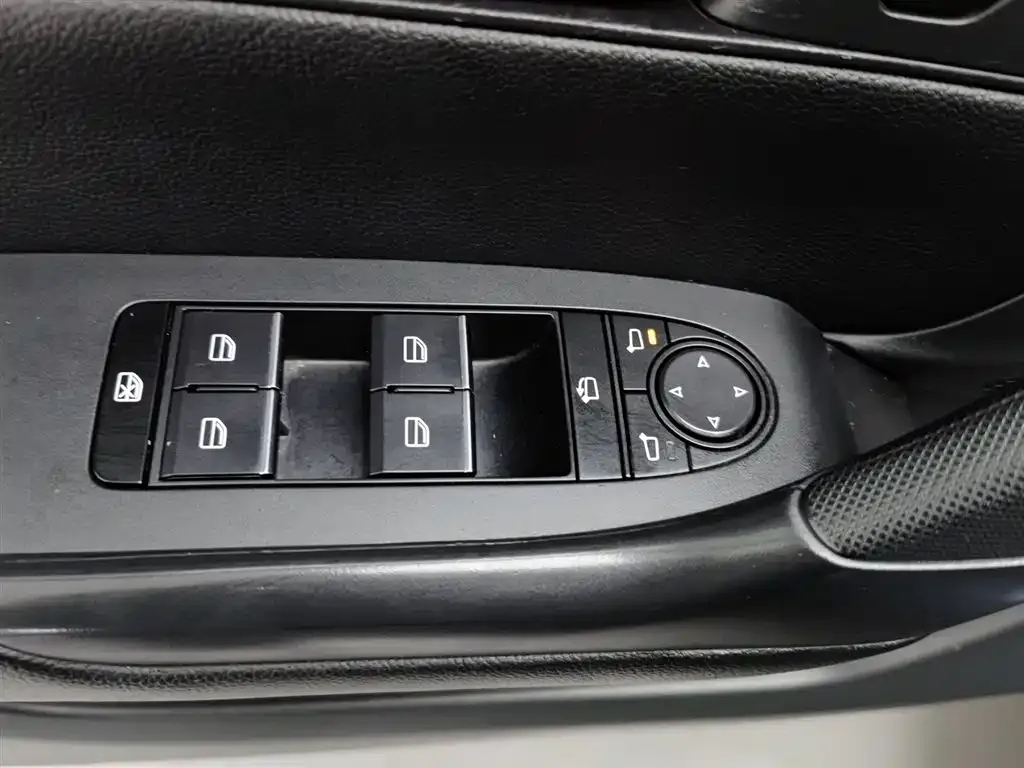 Mazda CX-50 2024 из CN, фото 6