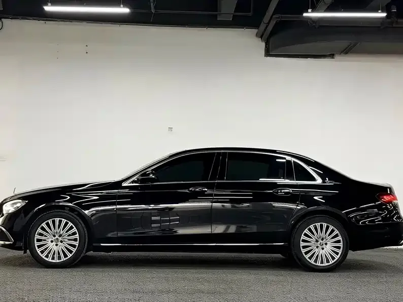 Mercedes-Benz E-Class 2022 из CN, фото 2