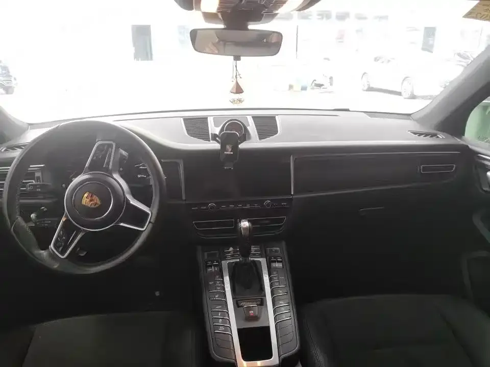 Porsche Macan 2021 из CN, фото 2