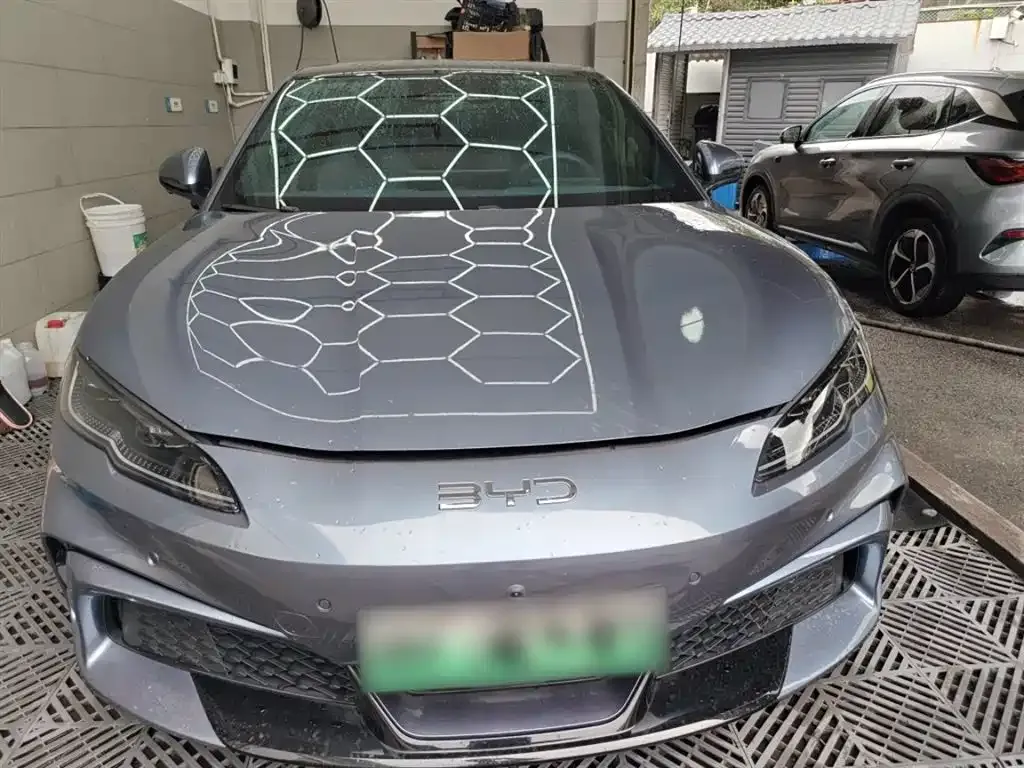 BYD Seal 06GT — фото 10