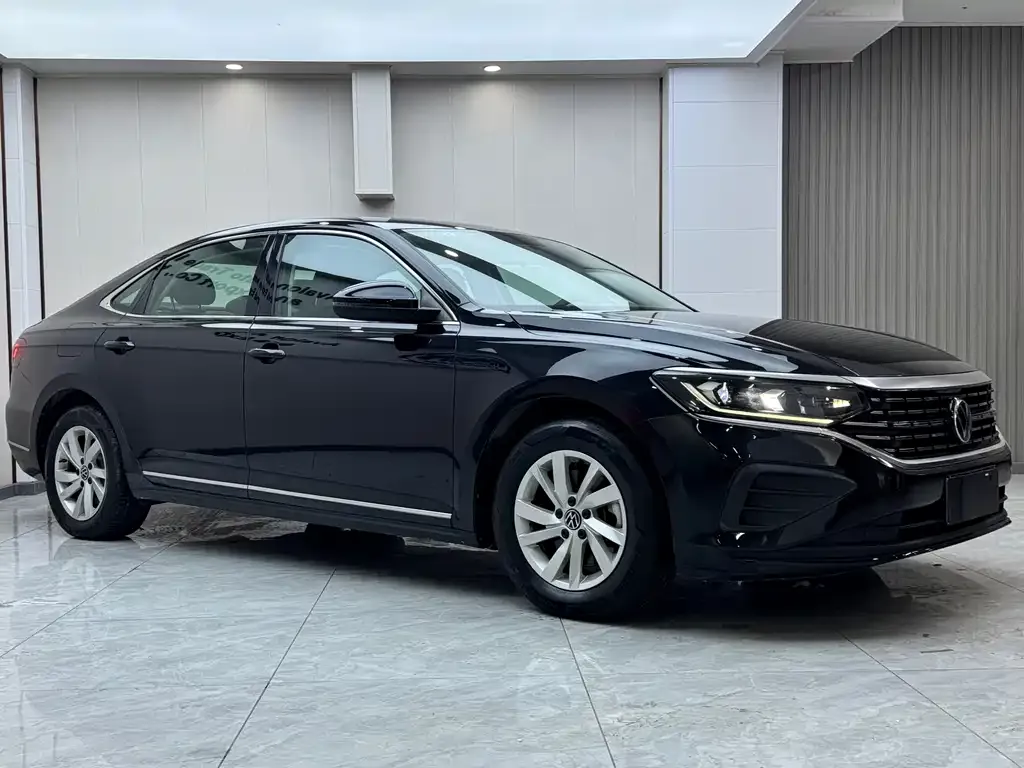Volkswagen Passat — фото 5