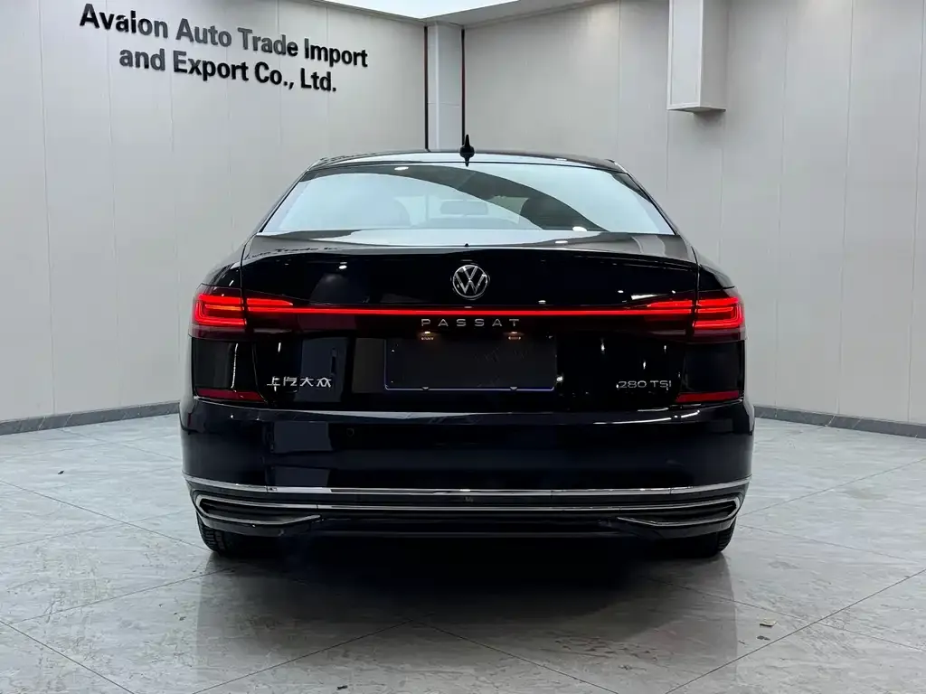 Volkswagen Passat — фото 2
