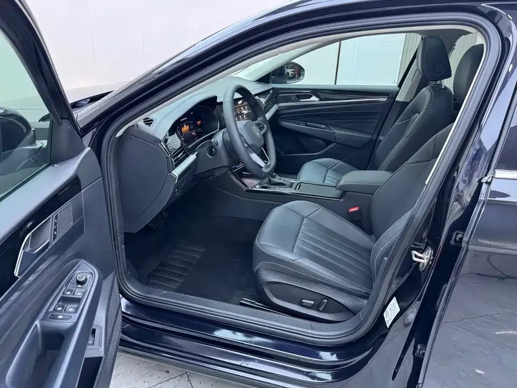 Volkswagen Passat — фото 3