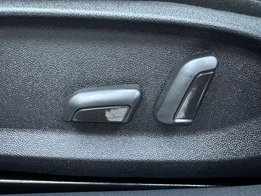 Volkswagen Passat — фото 9