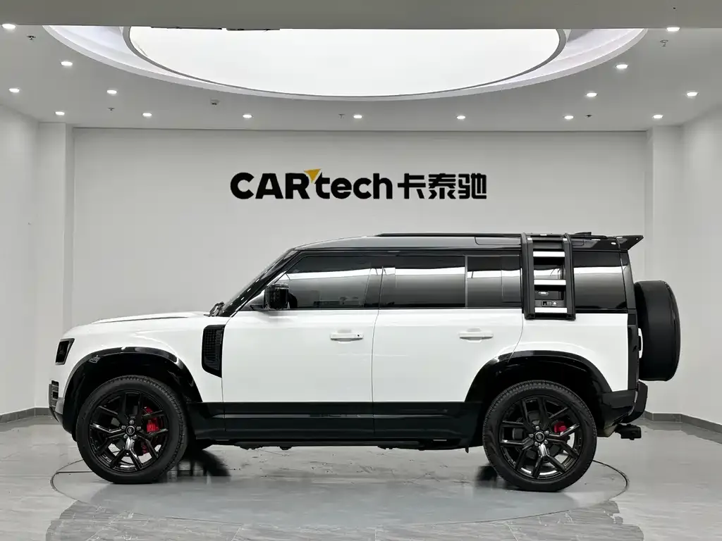 Land Rover Defender — фото 2