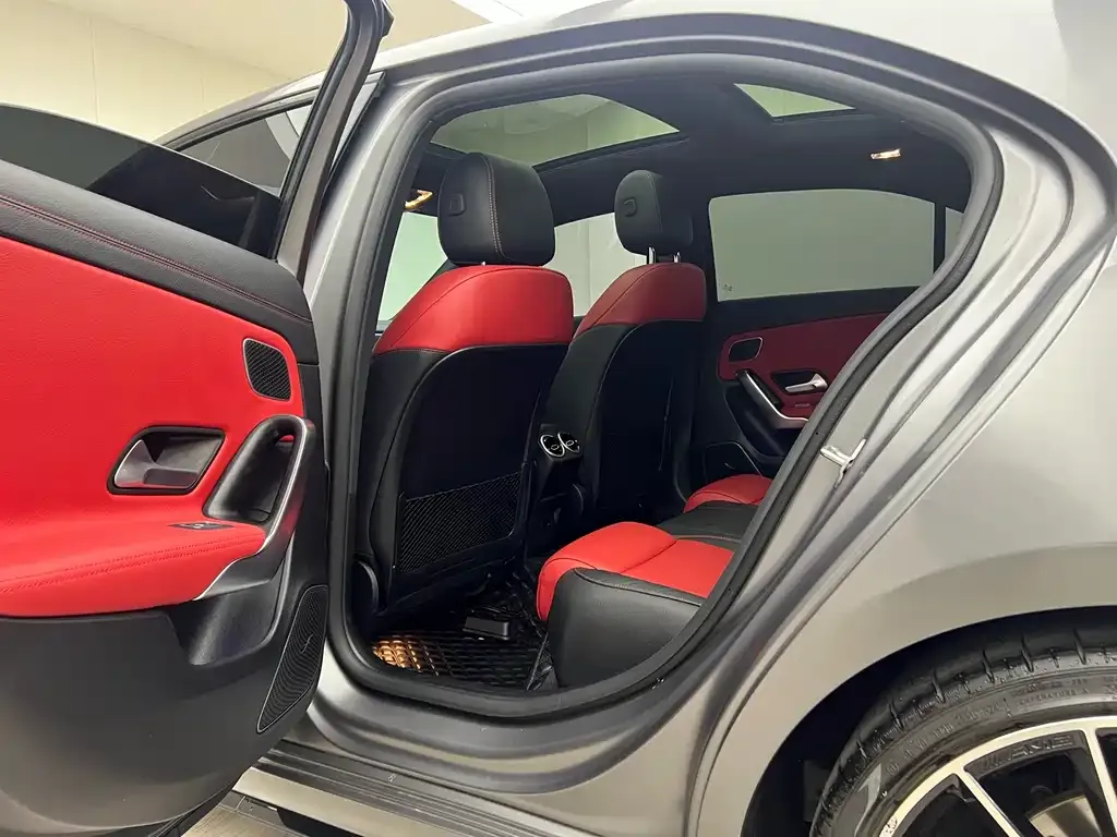 Mercedes-Benz A-Class AMG — фото 5
