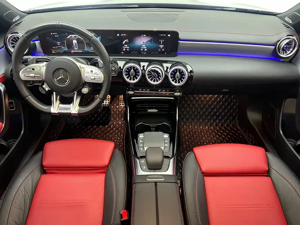 Mercedes-Benz A-Class AMG — фото 6