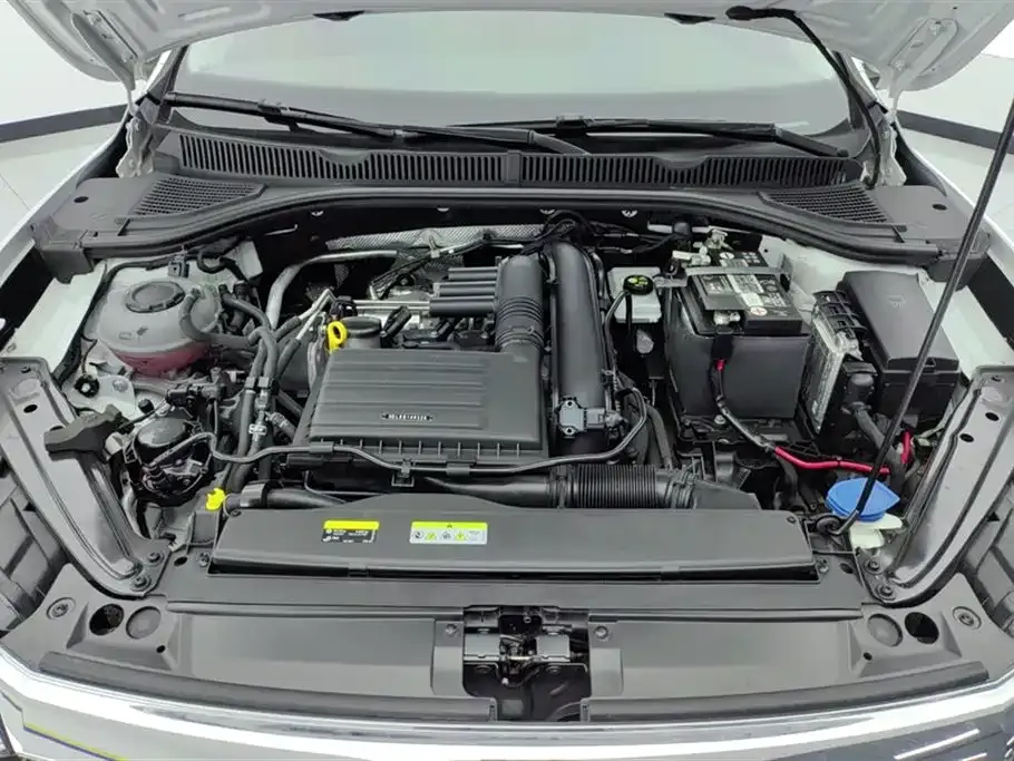 Volkswagen Sagitar 2021 из CN, фото 8