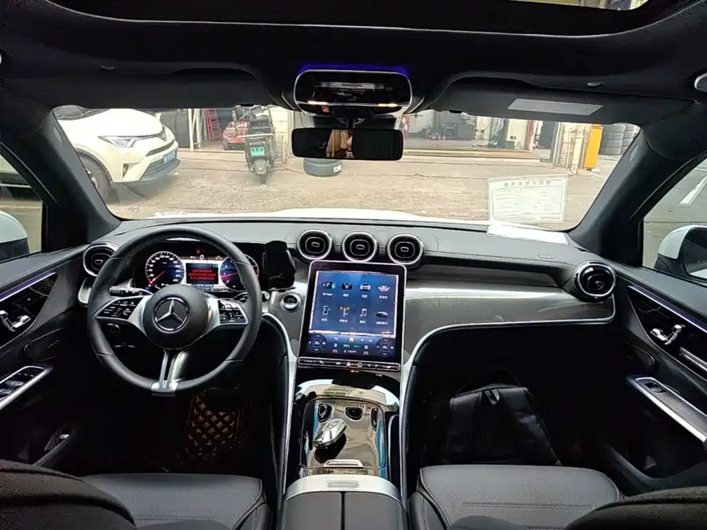 Mercedes-Benz GLC 2023 из CN, фото 7