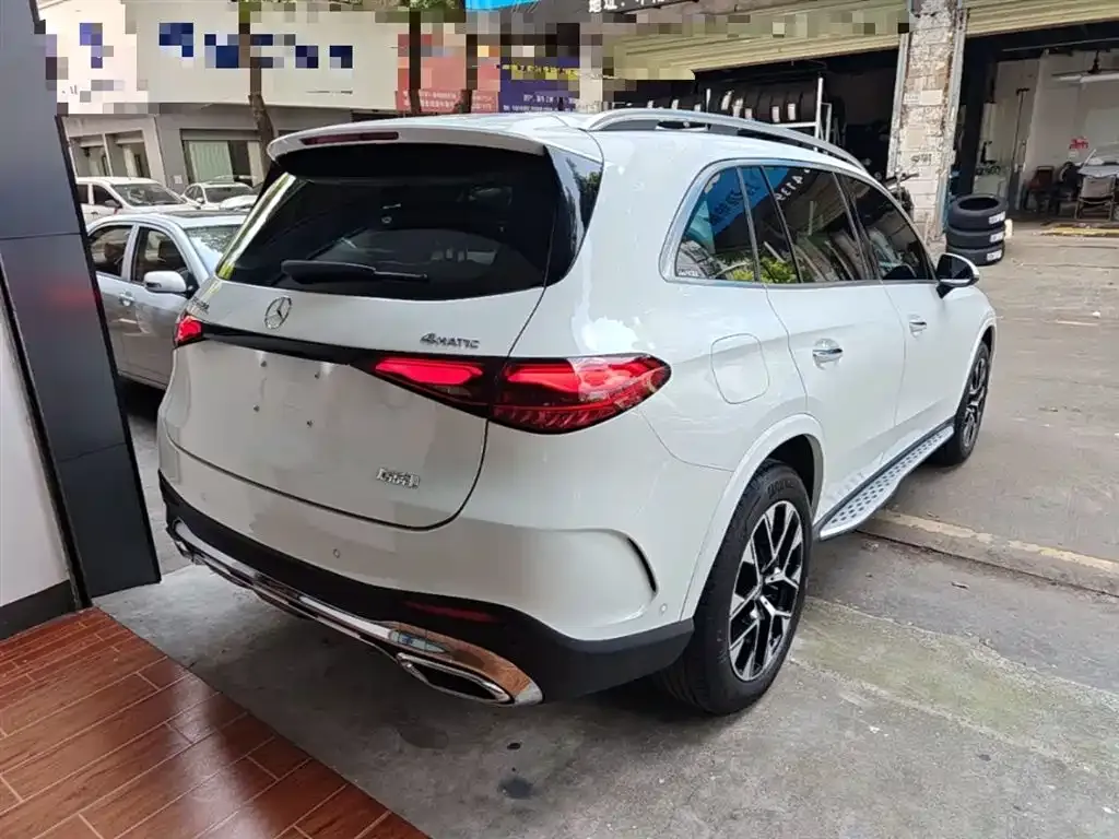 Mercedes-Benz GLC 2023 из CN, фото 4
